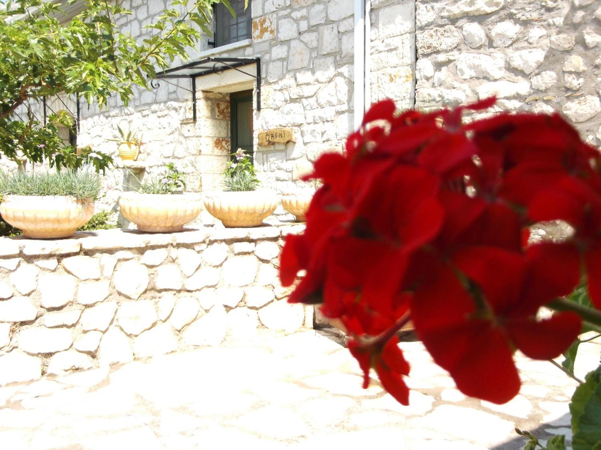 Sivros Stone Cottages Buitenkant foto